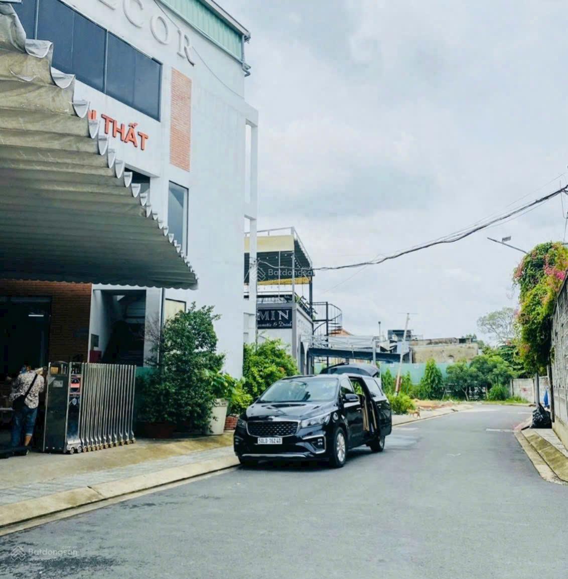 2 Lô đất - Hẻm 8m Phạm Văn Đồng - DT 4x16m vs 4x18m - sổ riêng - xây tự do