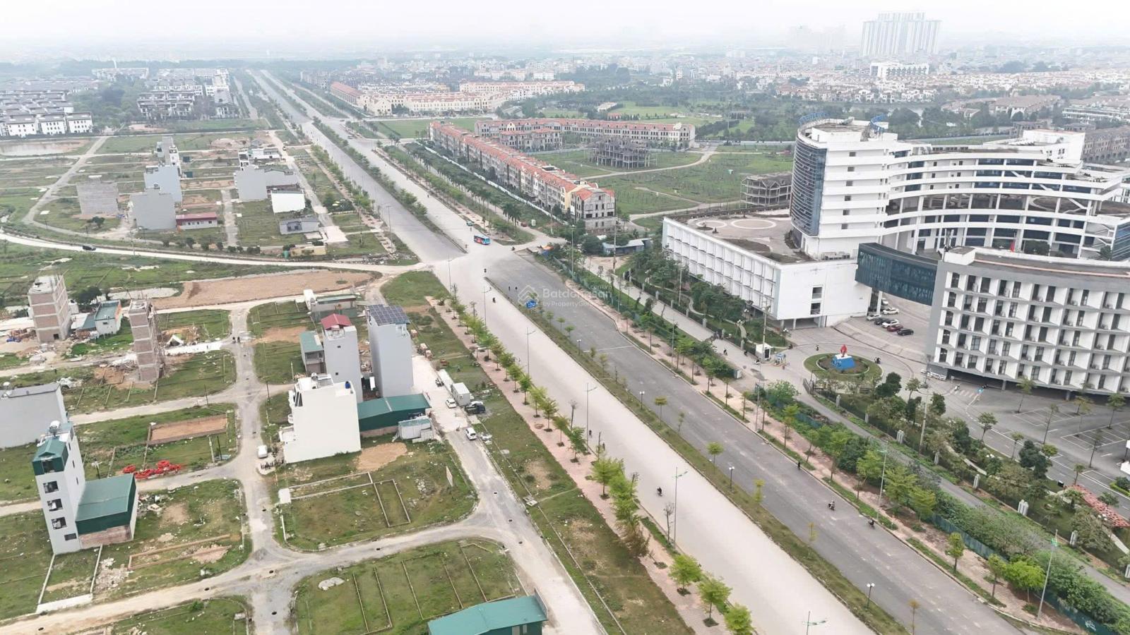 Chính chủ bán 97m2 đất dịch vụ xã An Thượng mặt đường 15m trục chính, giá cực rẻ cho ae đầu tư