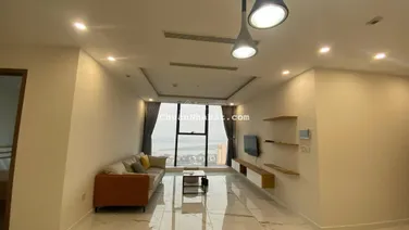 Cần bán căn 3 ngủ đẹp/104m2, tầng cao view thẳng sông Hồng thoáng đẹp, có sổ. LH 0966 286 ***