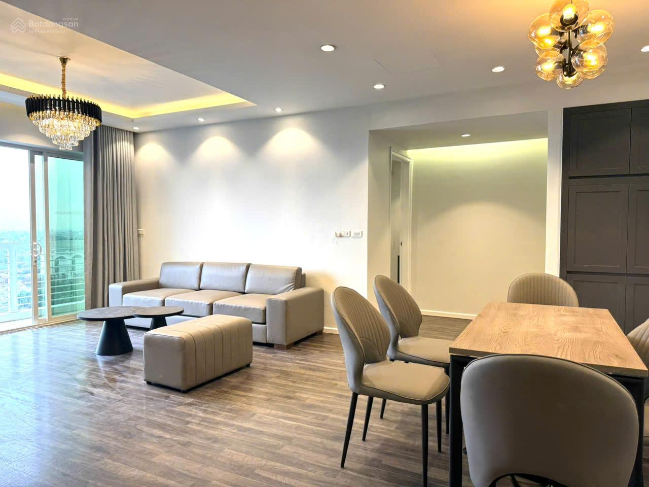 Chính chủ cho thuê biệt thự Ciputra Tây Hồ, 180m2, 3 tầng, 5PN, 5WC. Full đồ ở ngay, 0965 666 ***