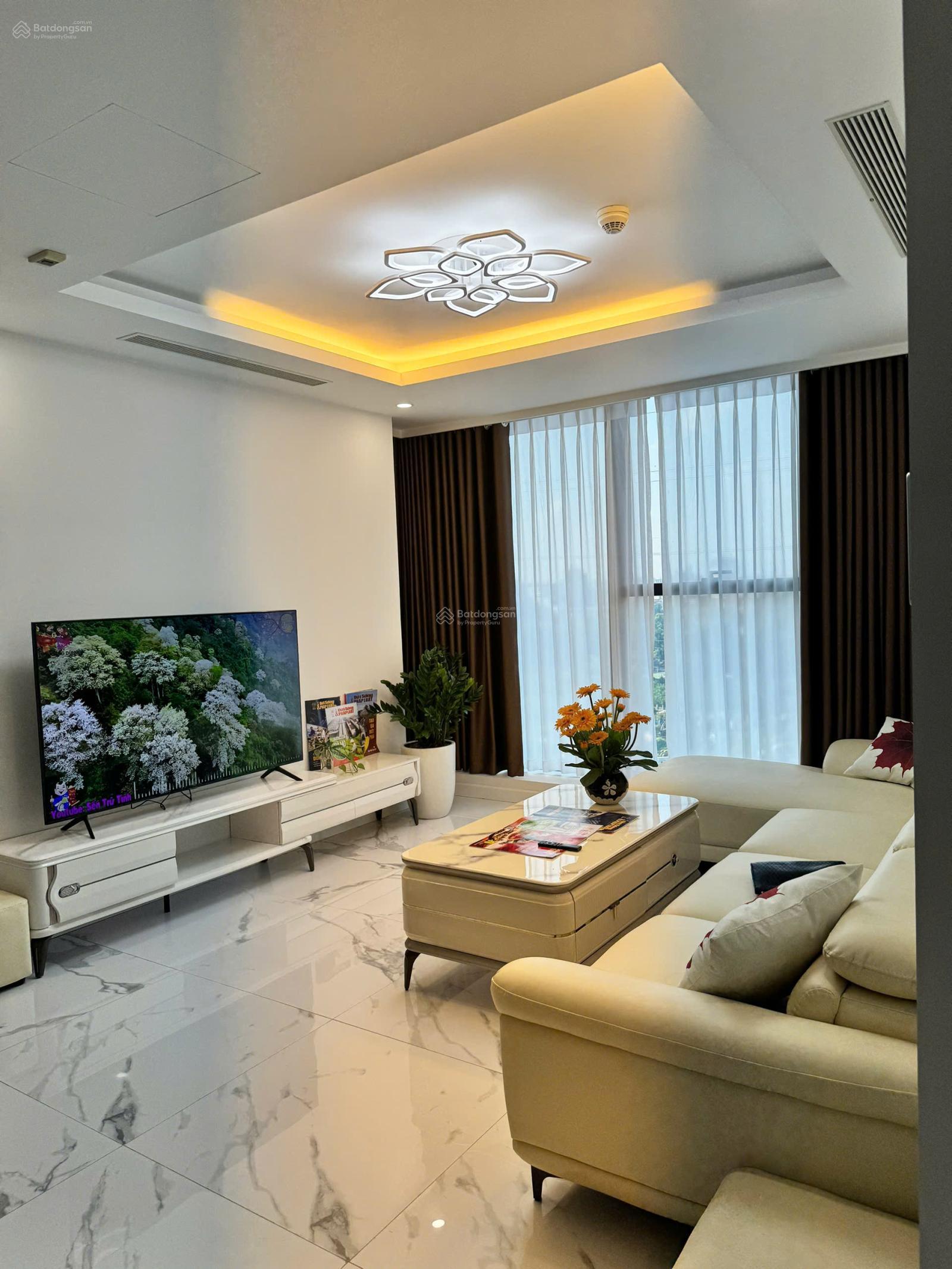 Chính chủ cho thuê biệt thự Ciputra Tây Hồ, 180m2, 3 tầng, 5PN, 5WC. Full đồ ở ngay, 0965 666 ***