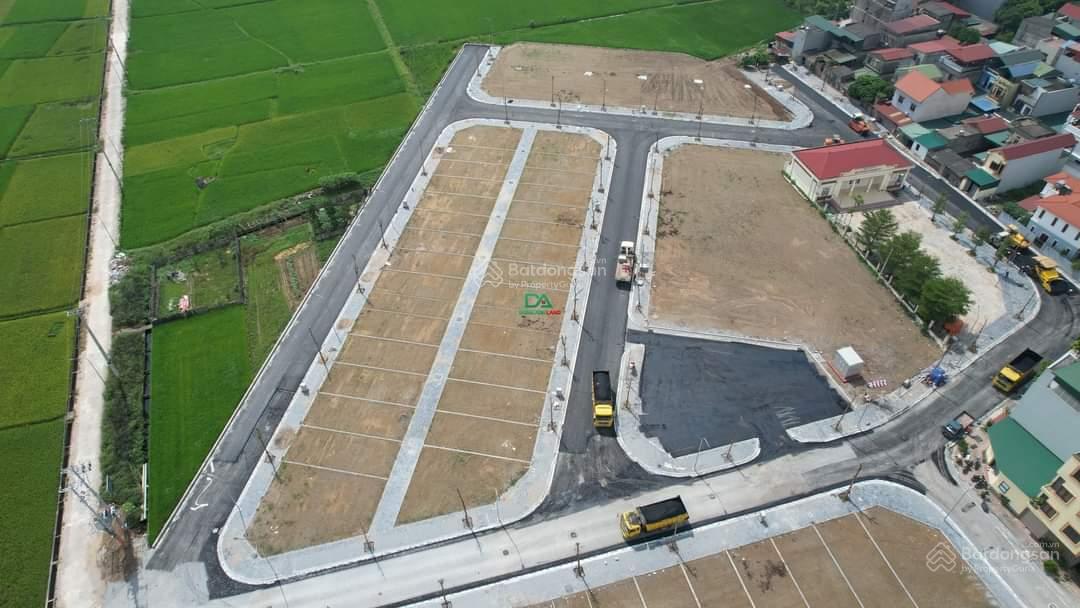 Chính chủ cần bán đất đấu giá Dục Tú. Ngay sát đường cầu Tứ Liên và Vành Đai 3