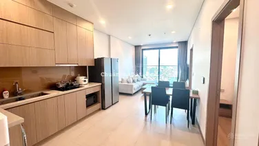 Chính chủ cho thuê căn hộ - Epic Tower Duy Tân, 70m2, 2PN, full, 24tr. LH: 0899 511 ***