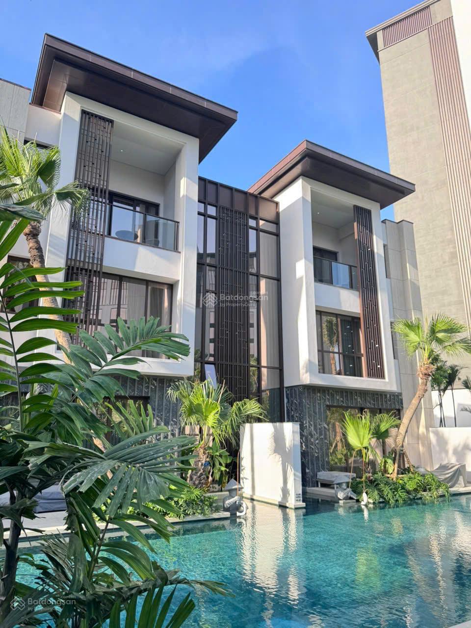 Duy nhất căn góc BT InterContinental Hạ Long, bàn giao và nhận lợi nhuận ngay 2.9 tỷ 2025