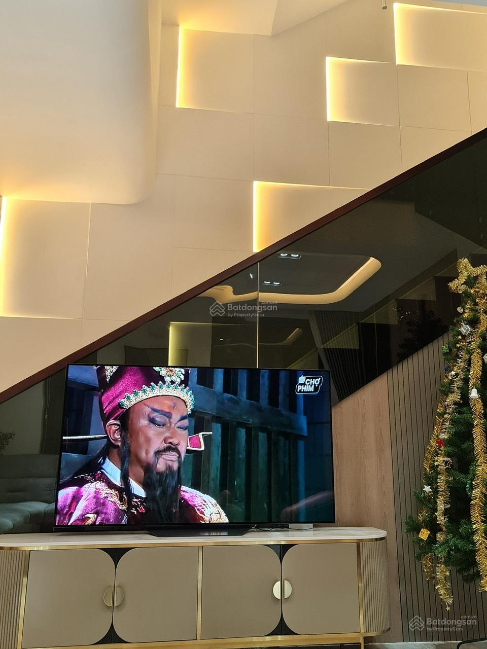 Bán căn nhà phố Lavila Phước Kiển Nhà Bè, nhà full nội thất, 1trệt 2 lầu, giá tốt nhất thị trường