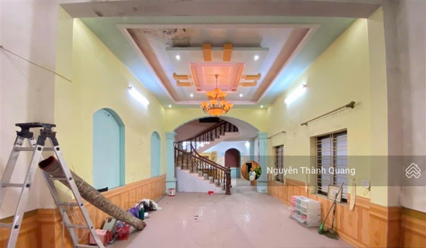 Bán nhà mặt đường Trường Chinh-Kiến An-Hải Phòng,vị trí đẹp gần Bệnh Viện Nhi Đức-MT đẹp 8,8m