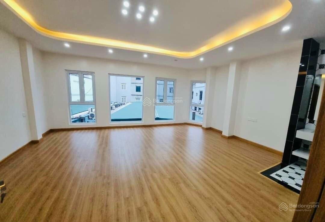 Cho thuê nhanh nhà khu phân lô tại Đào Tấn, DT 60m2 x 7 tầng, có thang máy.Giá thuê chỉ 30tr/tháng