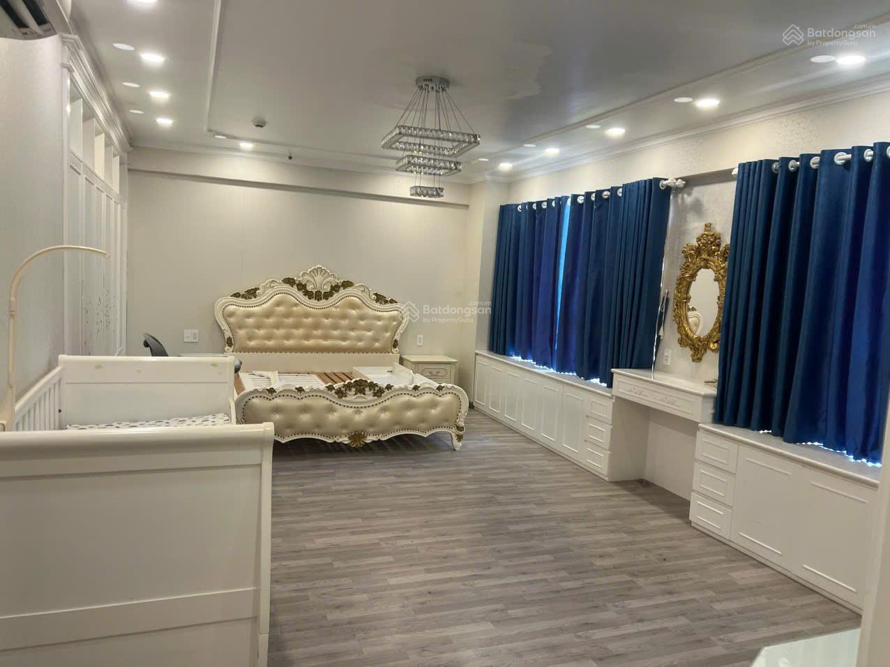 Bán căn hộ chung cư 3PN, 2WC tại Tân Phú, Q7, TP. HCM, giá bán: 10 tỷ, 110m2