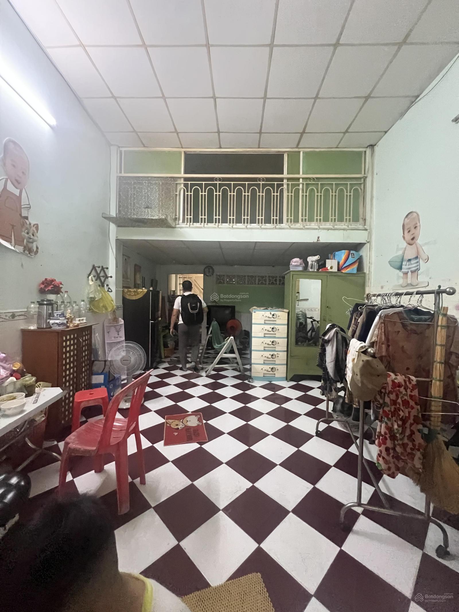 Nhà diện tích khủng 70m2 đất trệt lửng 1/ Đỗ Thúc Tịnh, F12, GV