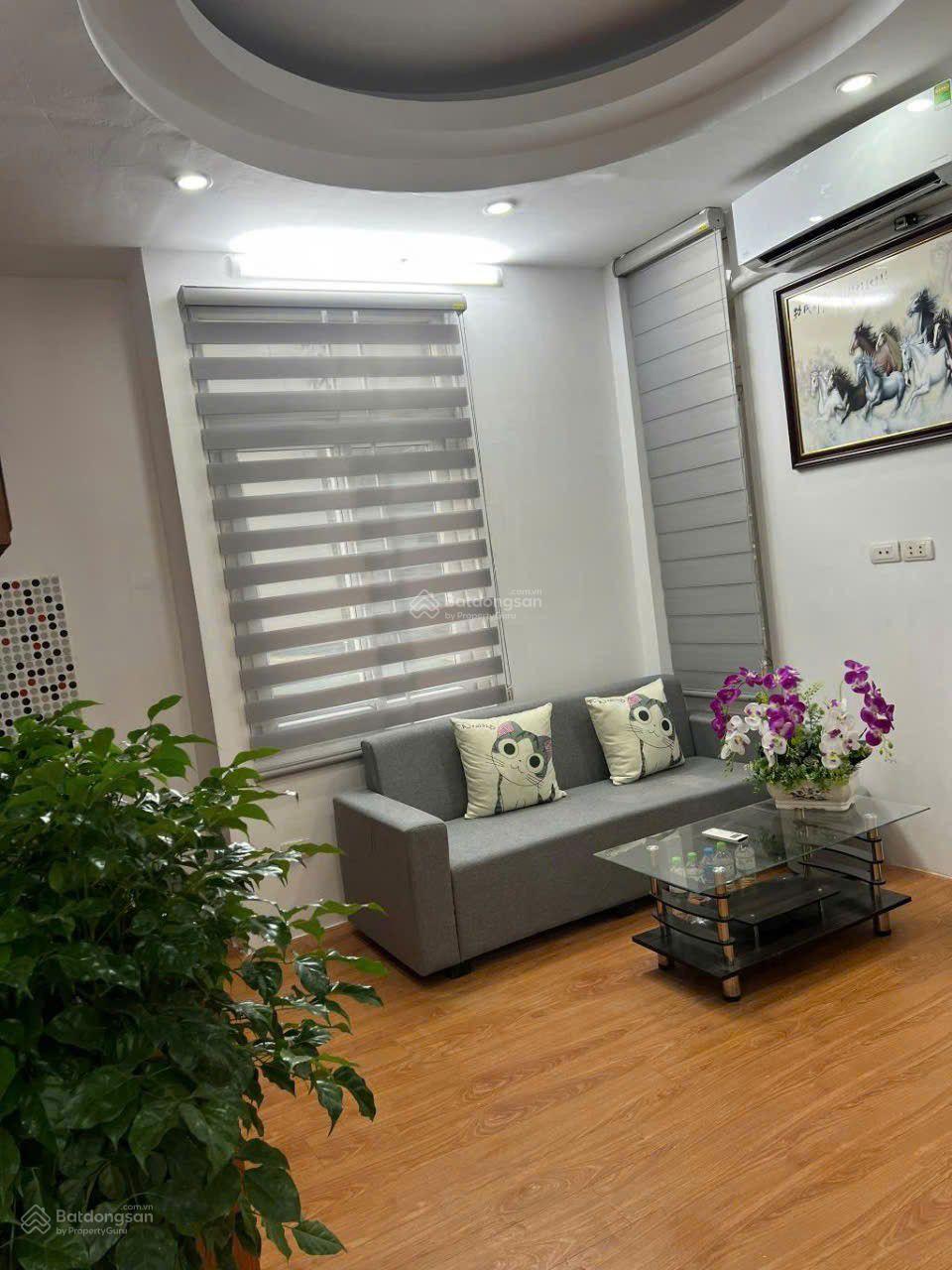 Chung cư mini đình thôn -50m2 - tầng giữa - 2 ngủ thoáng sáng - khu vực sầm uất, lô góc