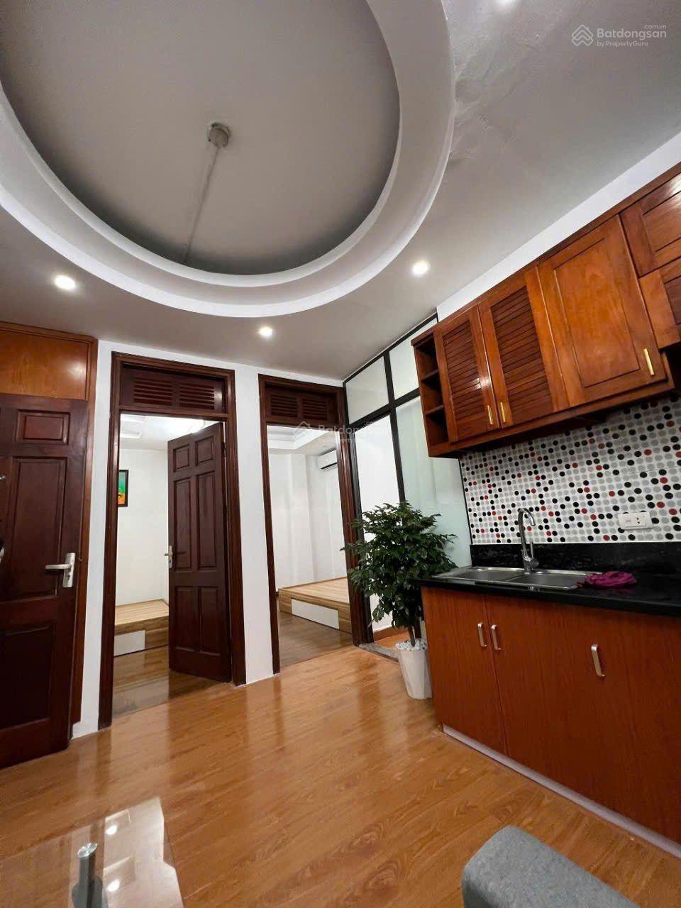 Chung cư mini đình thôn -50m2 - tầng giữa - 2 ngủ thoáng sáng - khu vực sầm uất, lô góc