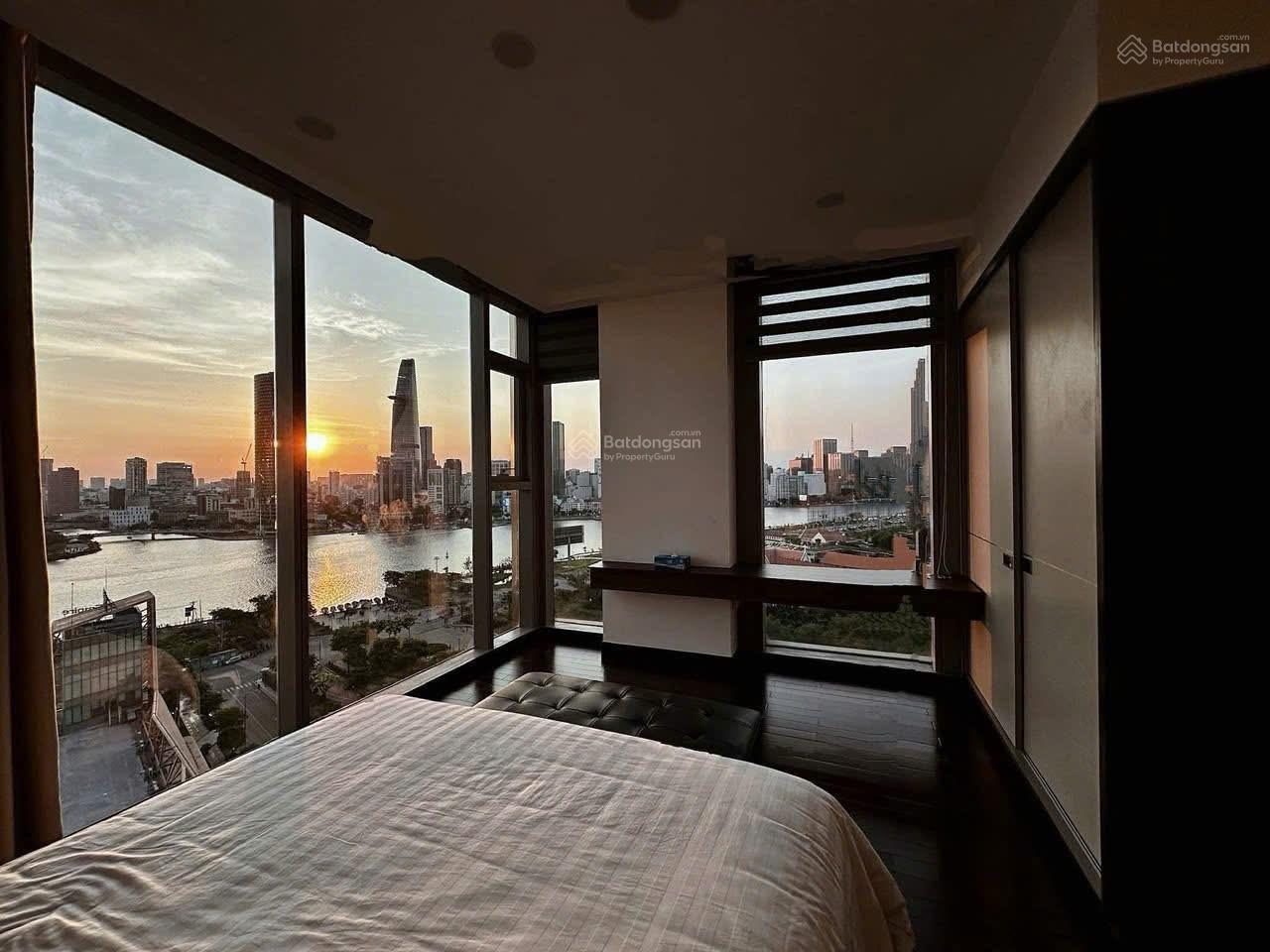 Chính chủ cần bán nhanh căn hộ chung cư 3PN 128m2 Empire City giá 33 tỷ đảm bảo rẻ nhất thị trường Chính chủ cần bán nhanh căn hộ chung cư 3PN 128m2 Empire City giá 33 tỷ đảm bảo rẻ nhất thị trường