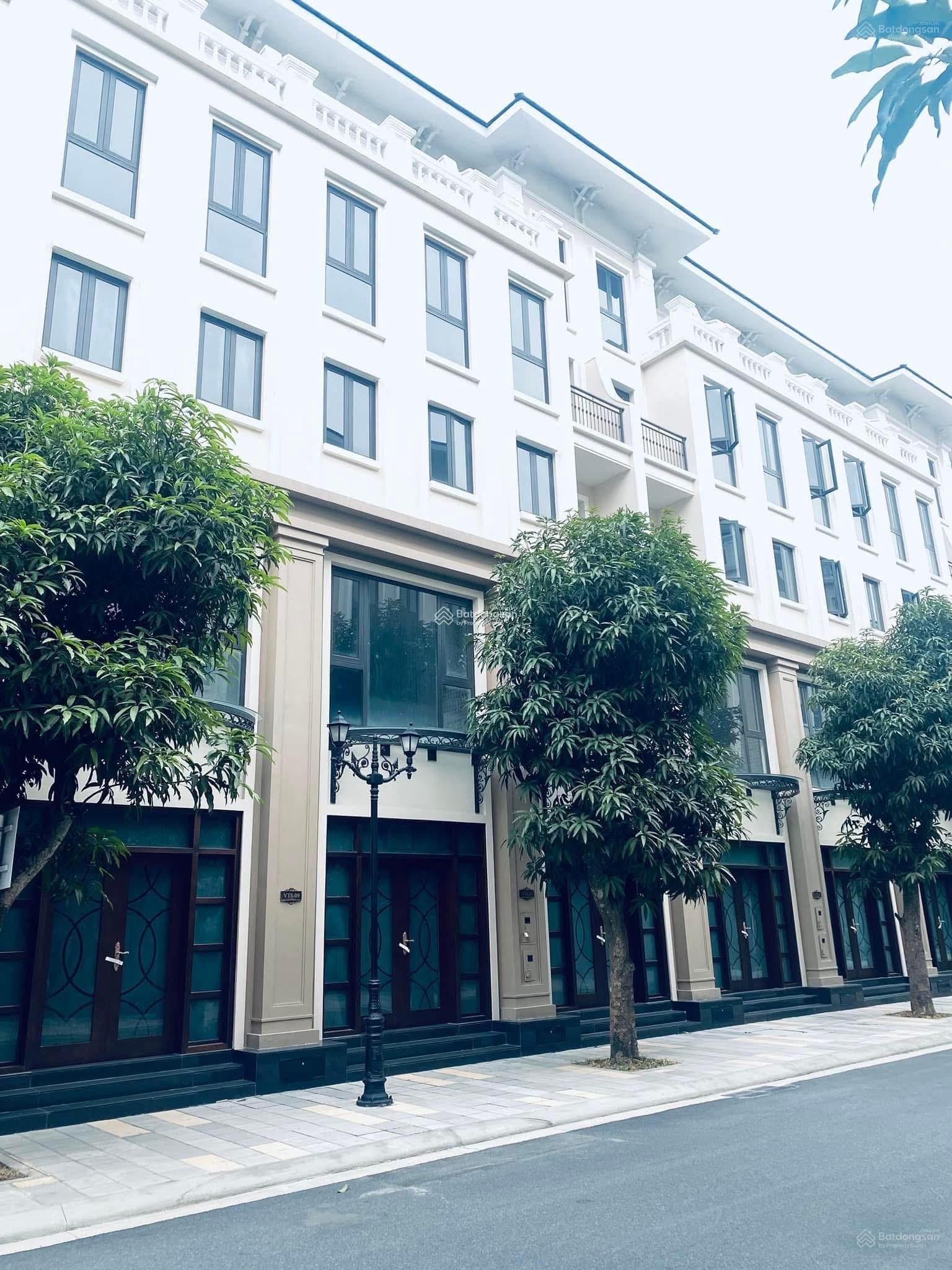Bán căn Thời Đại Vinhomes Ocean Park 3, 90m2 xẻ khe, hoàn thiện 2 tầng, giá 11.9 tỷ chính chủ Bán căn Thời Đại Vinhomes Ocean Park 3, 90m2 xẻ khe, hoàn thiện 2 tầng, giá 11.9 tỷ chính chủ