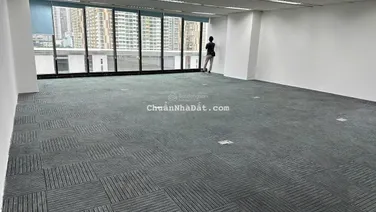 Cho thuê văn phòng Tòa nhà Fafim 19 Nguyễn Trãi, dt 141m2 và 139m2 giá thuê 280k/m2/th