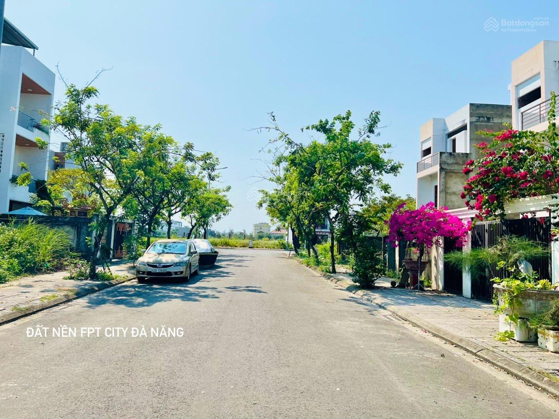 Rẻ nhất 144m2 sạch đẹp, phân khu V1 - FPT City