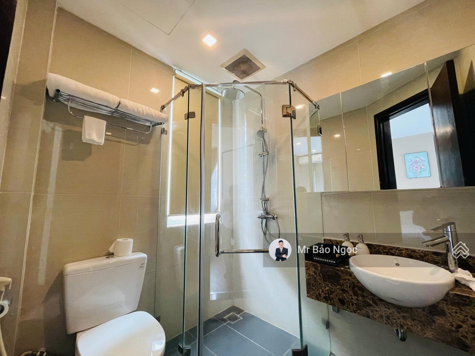 Bán căn biệt thự dãy B5 Xanh Villas diện tích 214m2 hướng Đông Nam - giá tốt - chủ nhà thiện chí