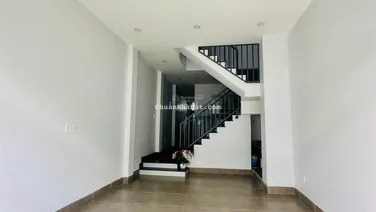 Nhà mới , chủ nhà kẹt tiền cần bán gấp trong tháng 7 này , đã giảm giá 500tr đồng