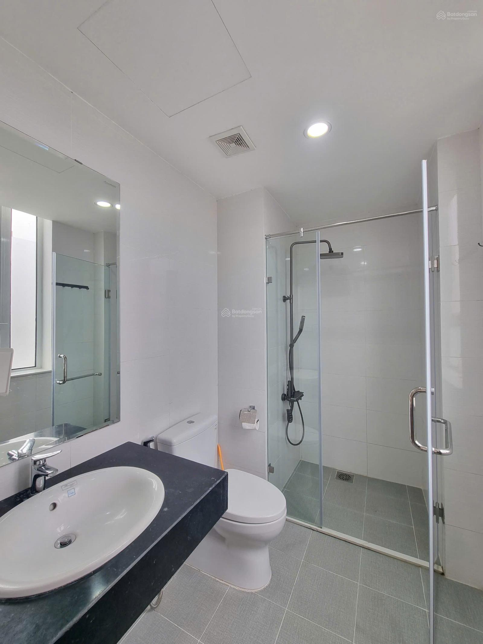 Bán căn hộ 95m2 3PN, 2WC, full nội thất, giá 6.4 tỷ tại C37 Bộ Công An - Bắc Hà Tower - Tố Hữu.
