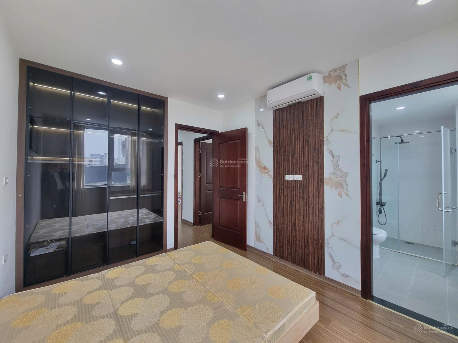 Bán căn hộ 95m2 3PN, 2WC, full nội thất, giá 6.4 tỷ tại C37 Bộ Công An - Bắc Hà Tower - Tố Hữu.