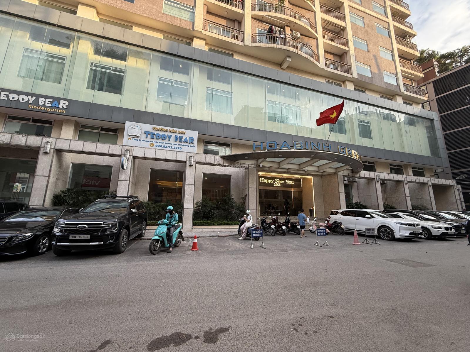 Cho thuê nhà 376 Đường Bưởi, 65m2, 6 tầng, MT4m, VP, KD, Hàng quán, 30Tr