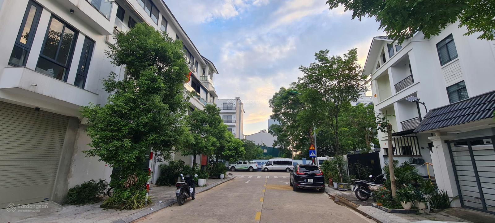 Bán nhanh liền kề khu D Geleximco, Hà Đông. Sổ đỏ chính chủ, giá đầu tư tốt. Đang sẵn dòng tiền