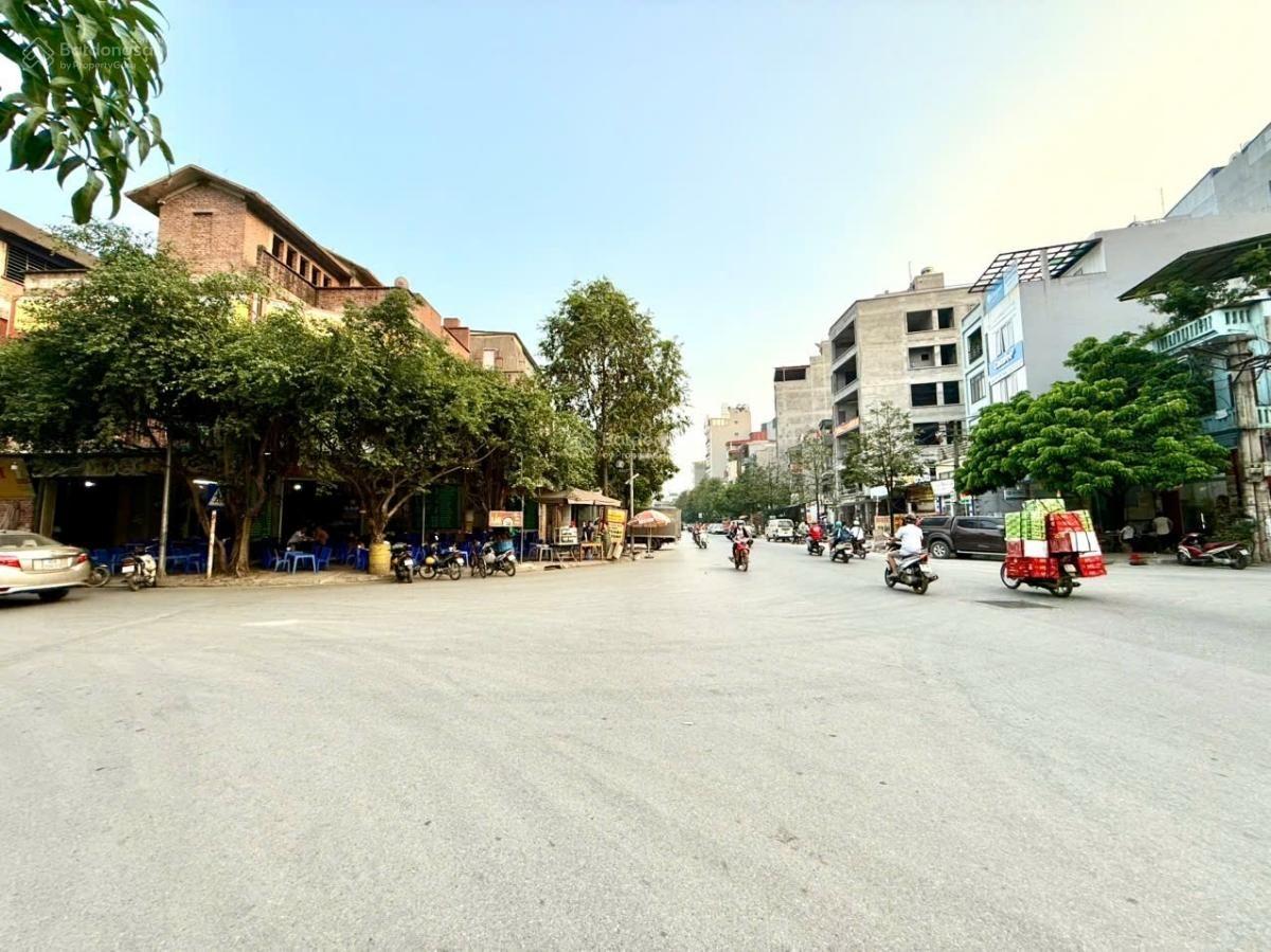 Mặt phố lô góc vỉa hè cực to, kinh doanh ối dời ôi, Tân Triều Thanh Trì.