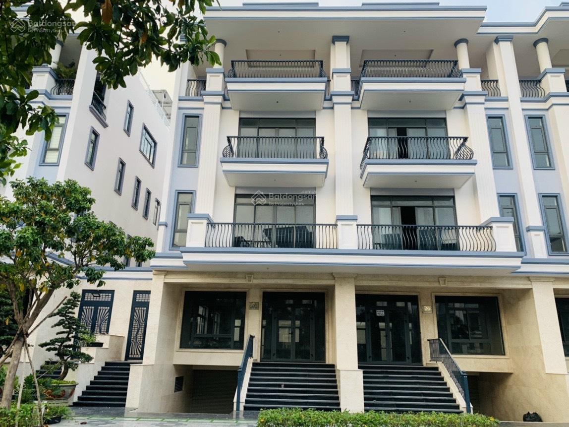 Hot! Chính chủ gửi bán nhà thô kế trung tâm thương mại 7x20m, Hầm + 4 lầu giá 28.8tỷ Vạn Phúc City