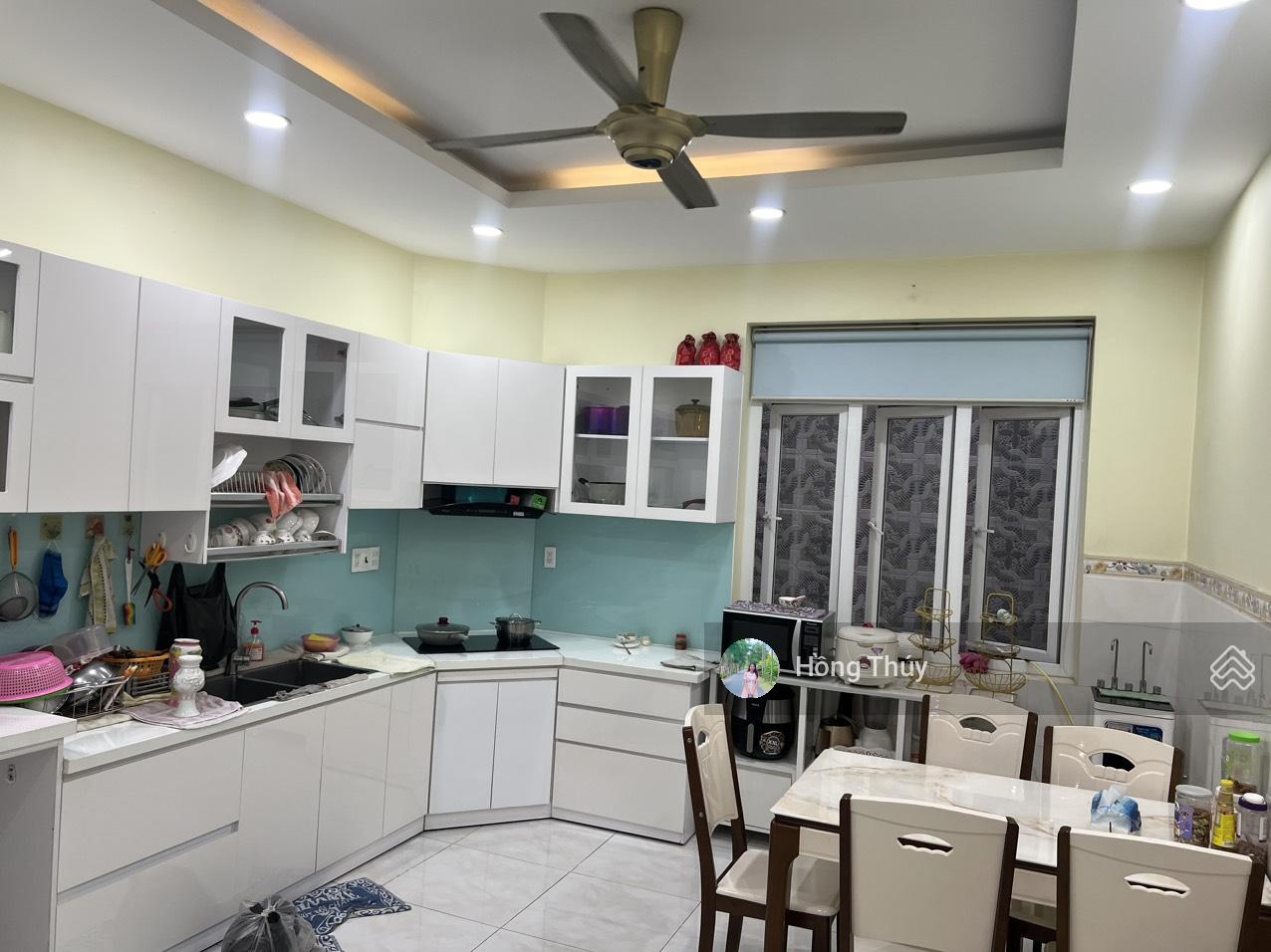 (Hot) Bán nhà mặt tiền Lạc Long Quân gần chợ Tân Bình kinh doanh sầm uất 5 tầng giá tốt 18 tỷ TL