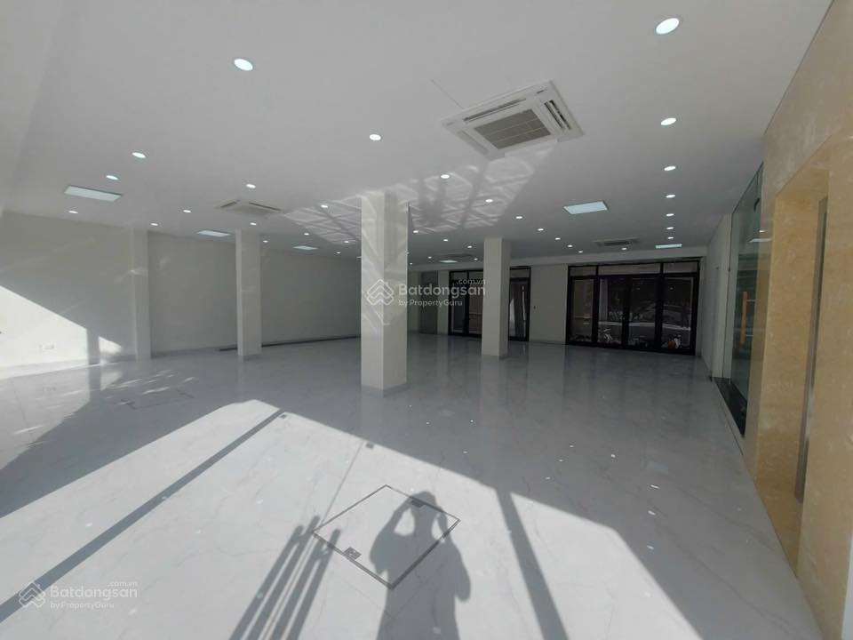 Cho thuê liền kề 4 tầng, hoàn thiện cơ bản VP, làm kho giá 17 triệu, ở Geleximco Lê Trọng Tấn Cho thuê liền kề 4 tầng, hoàn thiện cơ bản VP, làm kho giá 17 triệu, ở Geleximco Lê Trọng Tấn