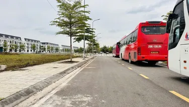 ĐẤT Ở ĐÔ THỊ 132M FULL THỔ CƯ MÀ CHỈ 1TY956.VIEU HỒ LUÔN Ạ.
