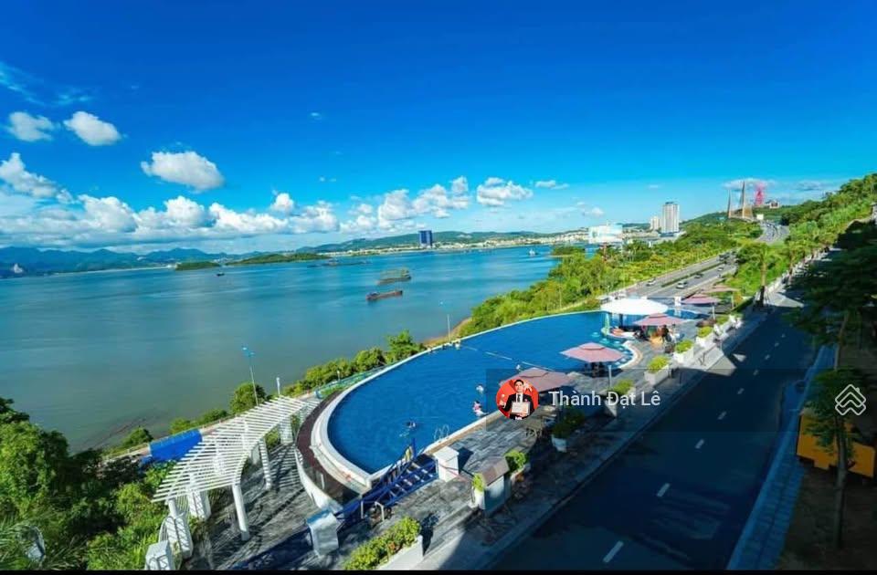 Chính chủ bán căn biệt thự đồi Beverly Hills 353m2 view biển trung tâm Du lịch Bãi Cháy, Hạ Long