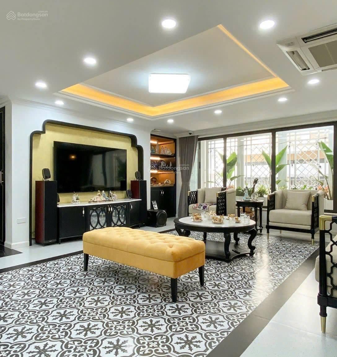 Bán nhà Nghi Tàm, Tây Hồ, phân lô siêu đẹp, ngõ rộng ô tô tránh, gara, sổ đỏ nở hậu