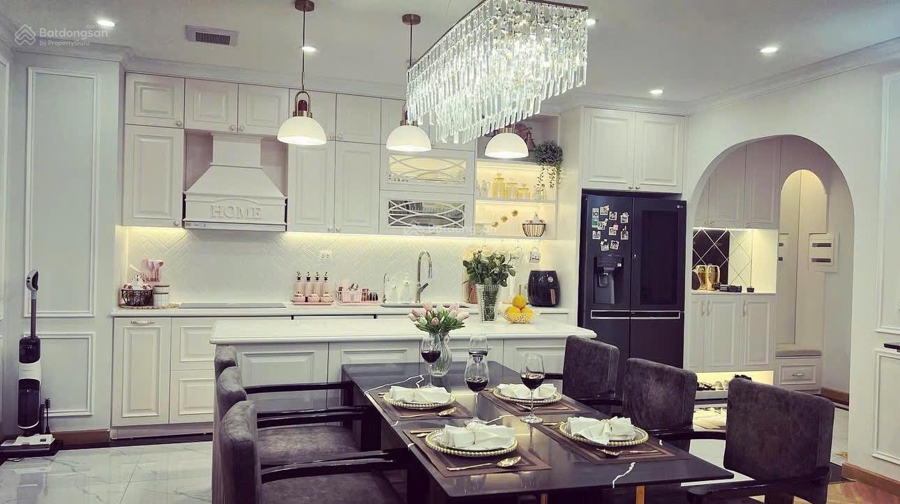 Chính chủ bán gấp căn 3PN DT 95m2 CC Thống Nhất Complex 82 Nguyễn Tuân - giá 6.3 tỷ