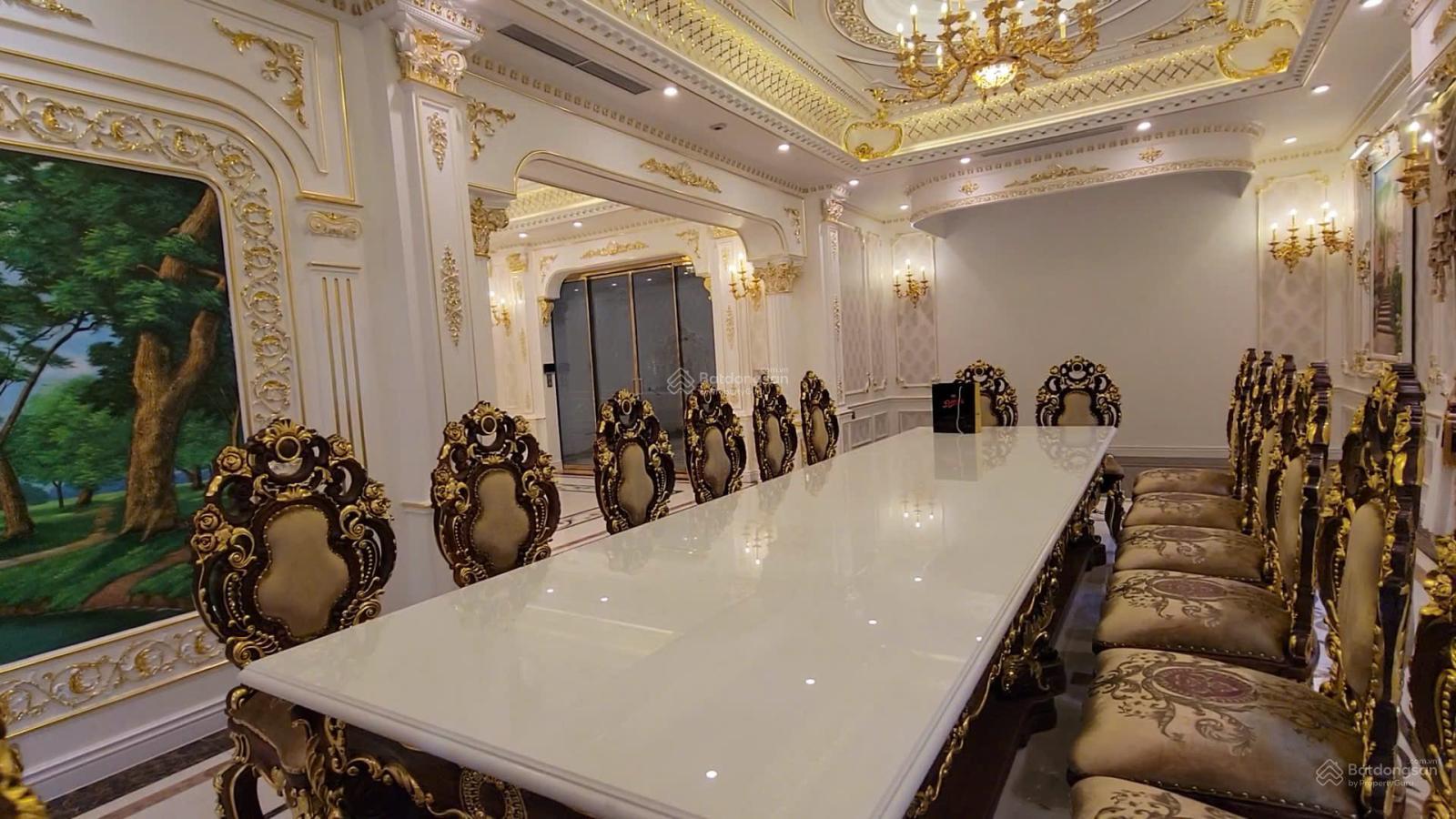 Hạ giá bán gấp nhà hẻm xe tải Âu Cơ, phường 9, Q. Tân Bình; 12x33m; CN: 366m2; giá chỉ 27,5 tỷ TL