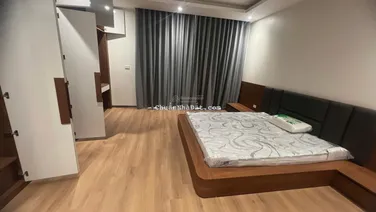 Chính chủ bán SH 2 mặt tiền, 95m2, hoàn thiện có thang máy