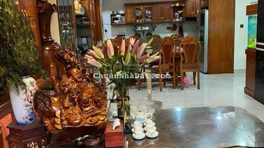 Cần bán gấp HXH 8m nhựa Thành Thái, Phường 14, Quận 10; 6x18m; 5 tầng; giá bán: 25 tỷ TL