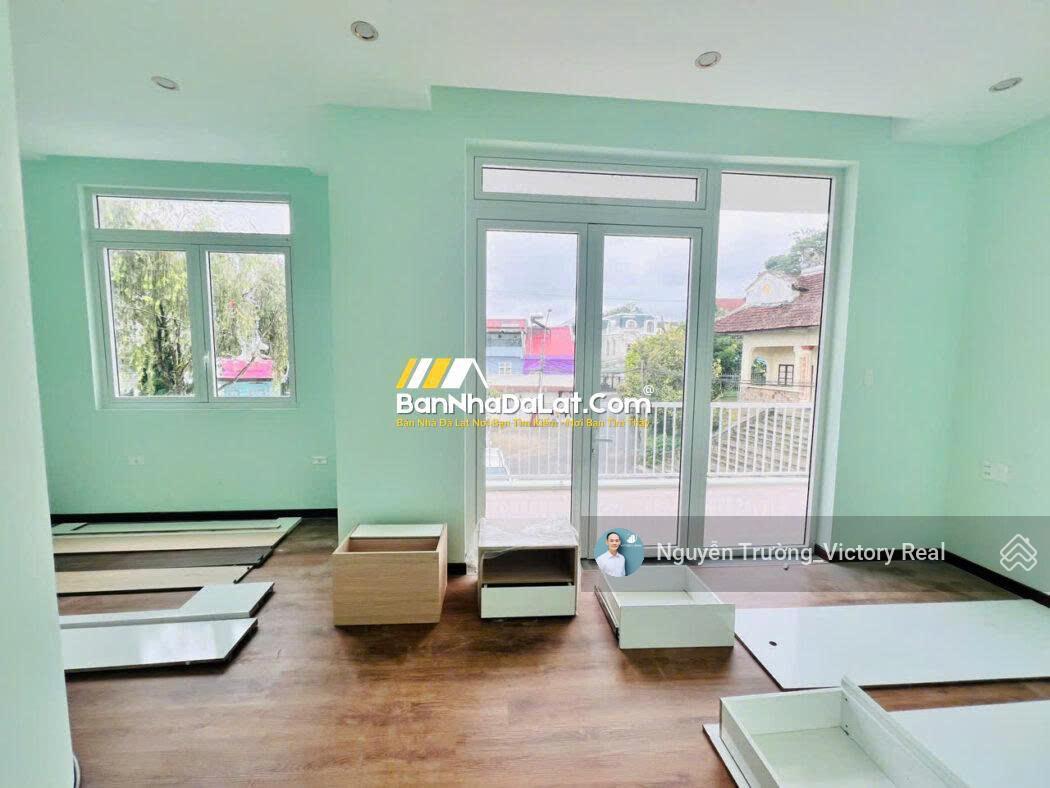 Căn hiếm góc 2 mặt tiền đường 6 mét Phan Chu Trinh P. 09, Đà Lạt DT: 129.27m2, gần Hồ Xuân Hương