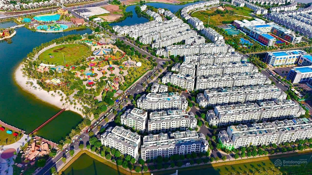 Bán căn hộ The Opus One - Vinhomes Grand Park, 5,9 tỷ (VAT & PBT)- 80m2, vượng khí tài lộc Bán căn hộ The Opus One - Vinhomes Grand Park, 5,9 tỷ (VAT & PBT)- 80m2, vượng khí tài lộc