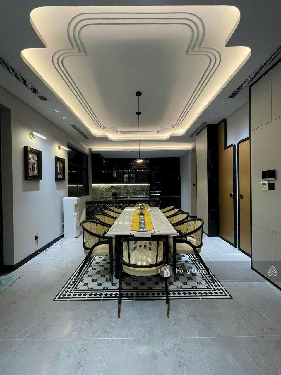 Bán biệt thự Victoria Thạnh Mỹ Lợi DT 267m2 nở hậu. Trệt 2 tầng, áp mái. Giá 65 tỷ. Quân 0901 380 ***