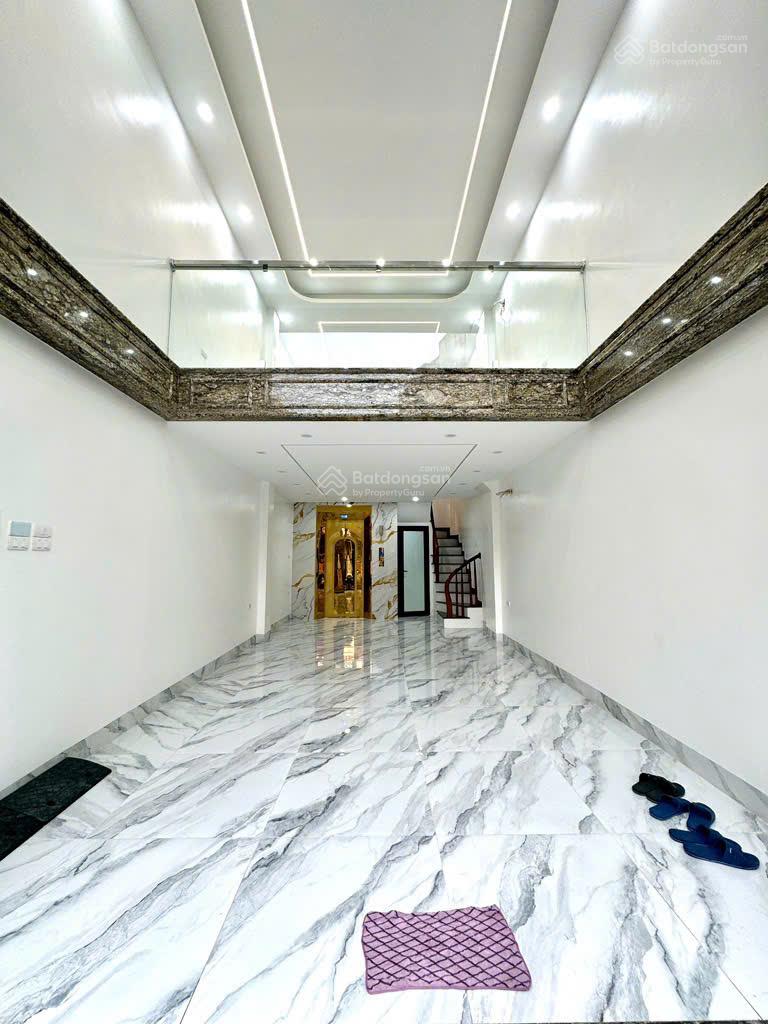 Phân lô Đền Lừ - mặt phố kinh doanh đa ngành - 7 tầng thang máy - thông sàn gara oto - giá 18.3 tỷ