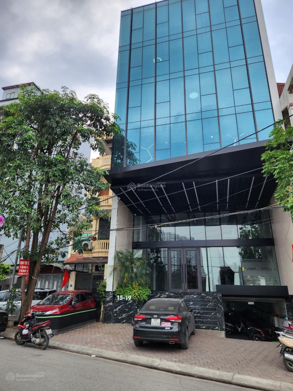 BÁN NHÀ MẶT PHỐ VIP HÀO NAM , 96m , 6 tầng , giá chỉ 45 TỶ , vỉa hè rộng kinh doanh đỉnh , sổ đỏ