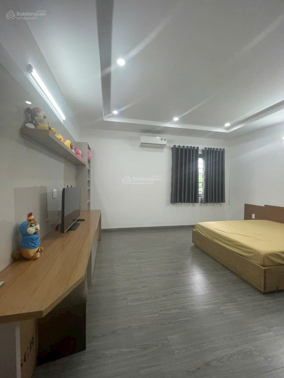 Nhá bán 5x20m 4 phòng ngủ 3 toilet giá 11.9 tỷ thương lượng