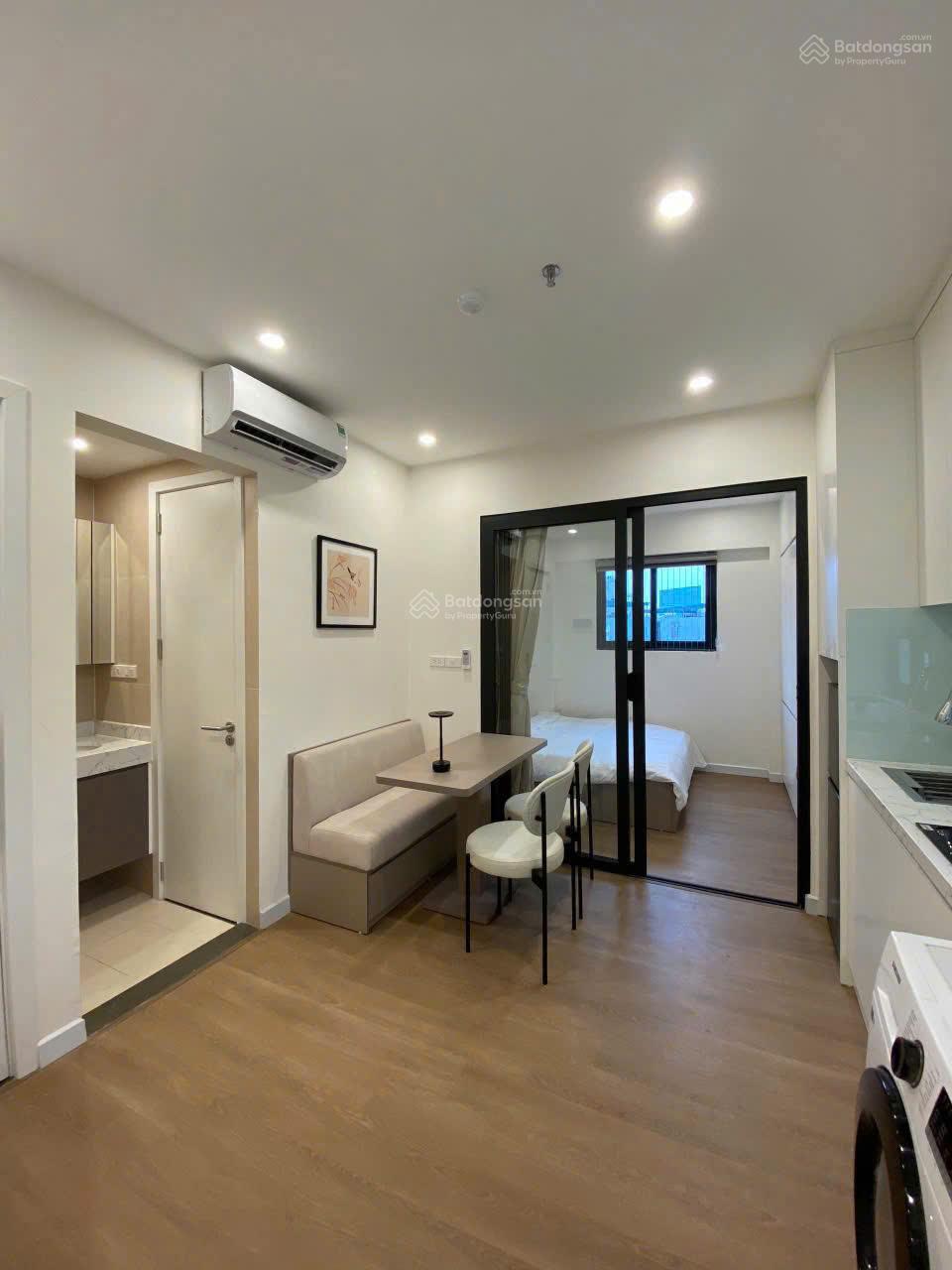 Tráng lệ! Bán toà khách sạn mặt phố Xuân Đỉnh, 155m2*8T, đủ PCCC/GPXD, KD tốt, thu 5 tỷ/năm