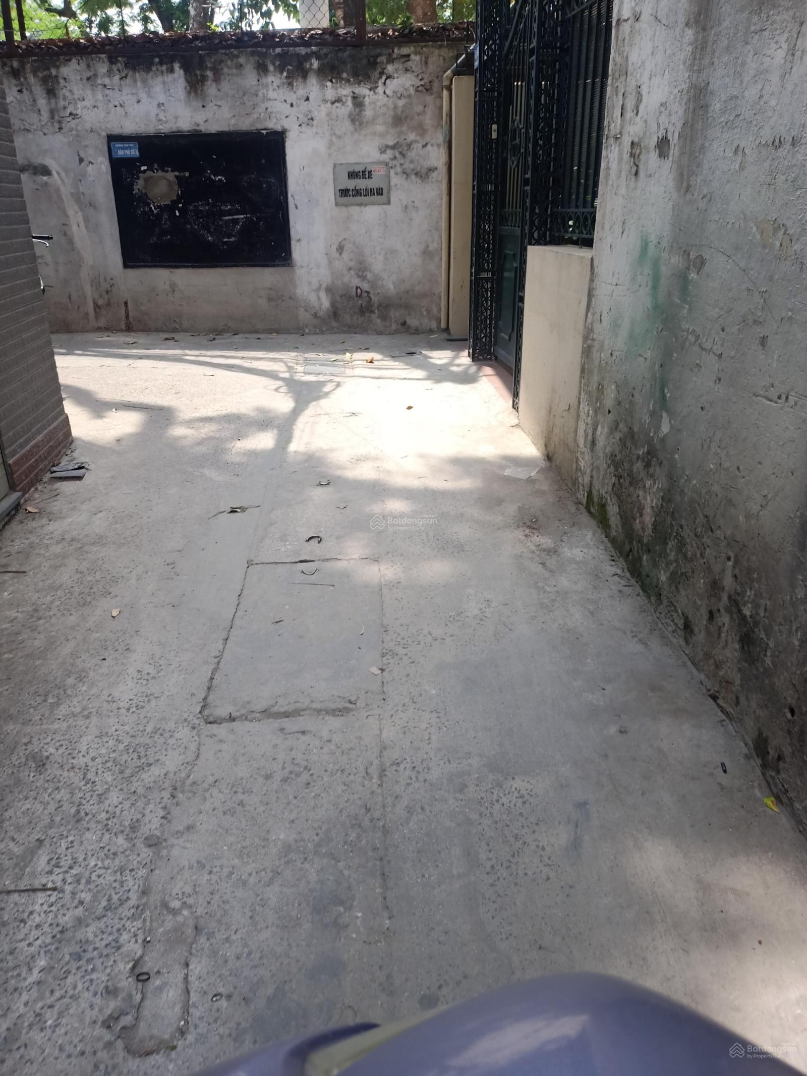 Bán đất trong ngõ phố Vũ Ngọc Phan Láng Hạ DTSĐ 120m2, MT 12m giá 19,5 tỷ. LH 0936 011 ***