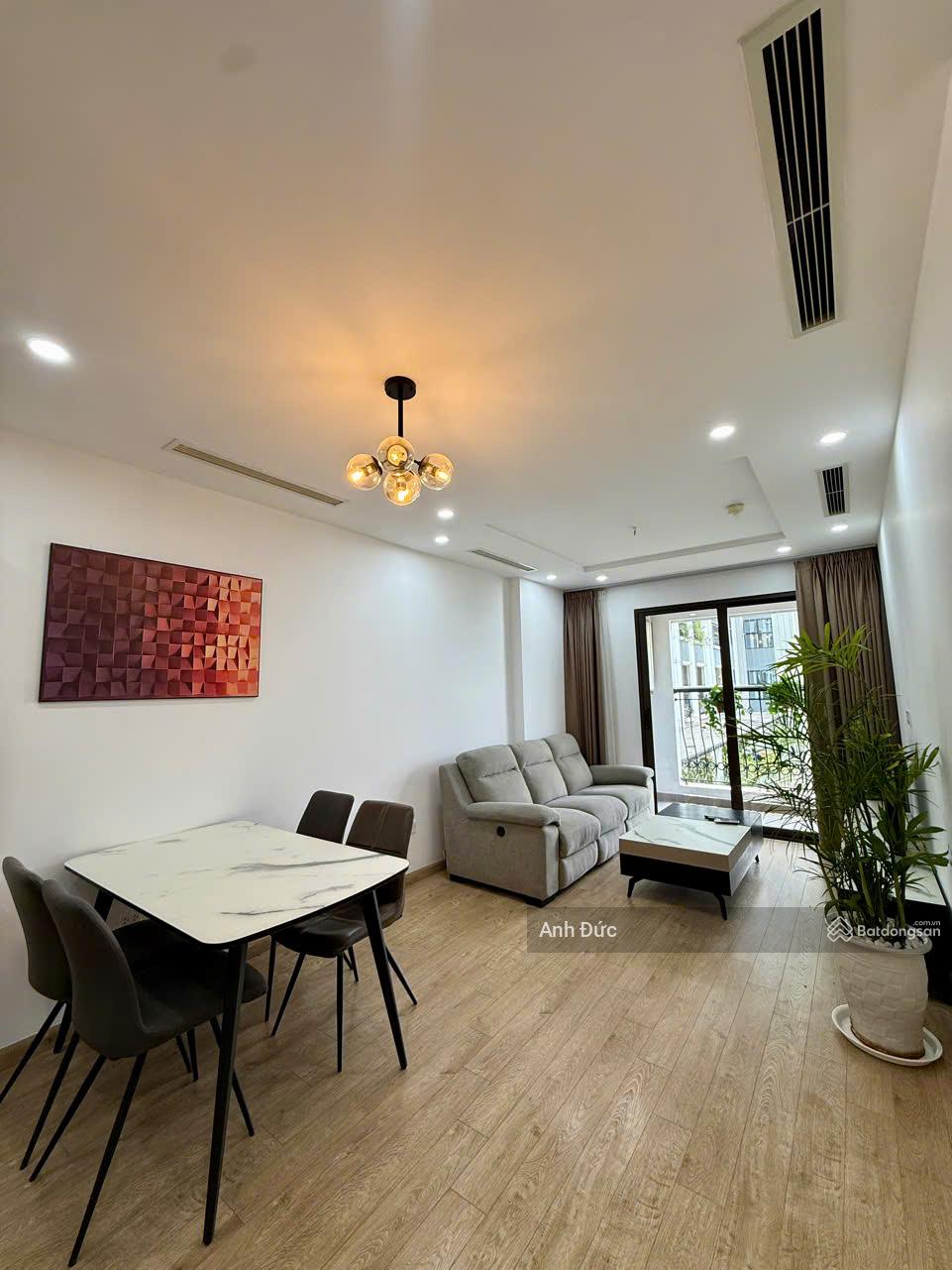 Bán căn hộ Florence Mỹ Đình 81.6m², 3PN, 2VS, full đồ, có lốt ô tô, giá 6.5 tỷ, thương lượng