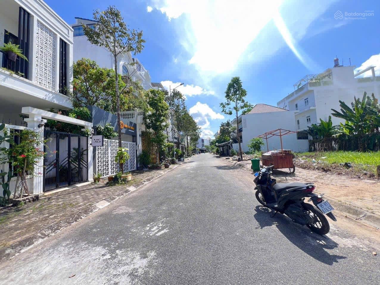 Chủ thiếu nợ cần bán gấp đất MTĐ Phạm Hùng,Mỹ Tho,Tiền Giang,gần chợ Trung An,650tr/120m2 Chủ thiếu nợ cần bán gấp đất MTĐ Phạm Hùng,Mỹ Tho,Tiền Giang,gần chợ Trung An,650tr/120m2
