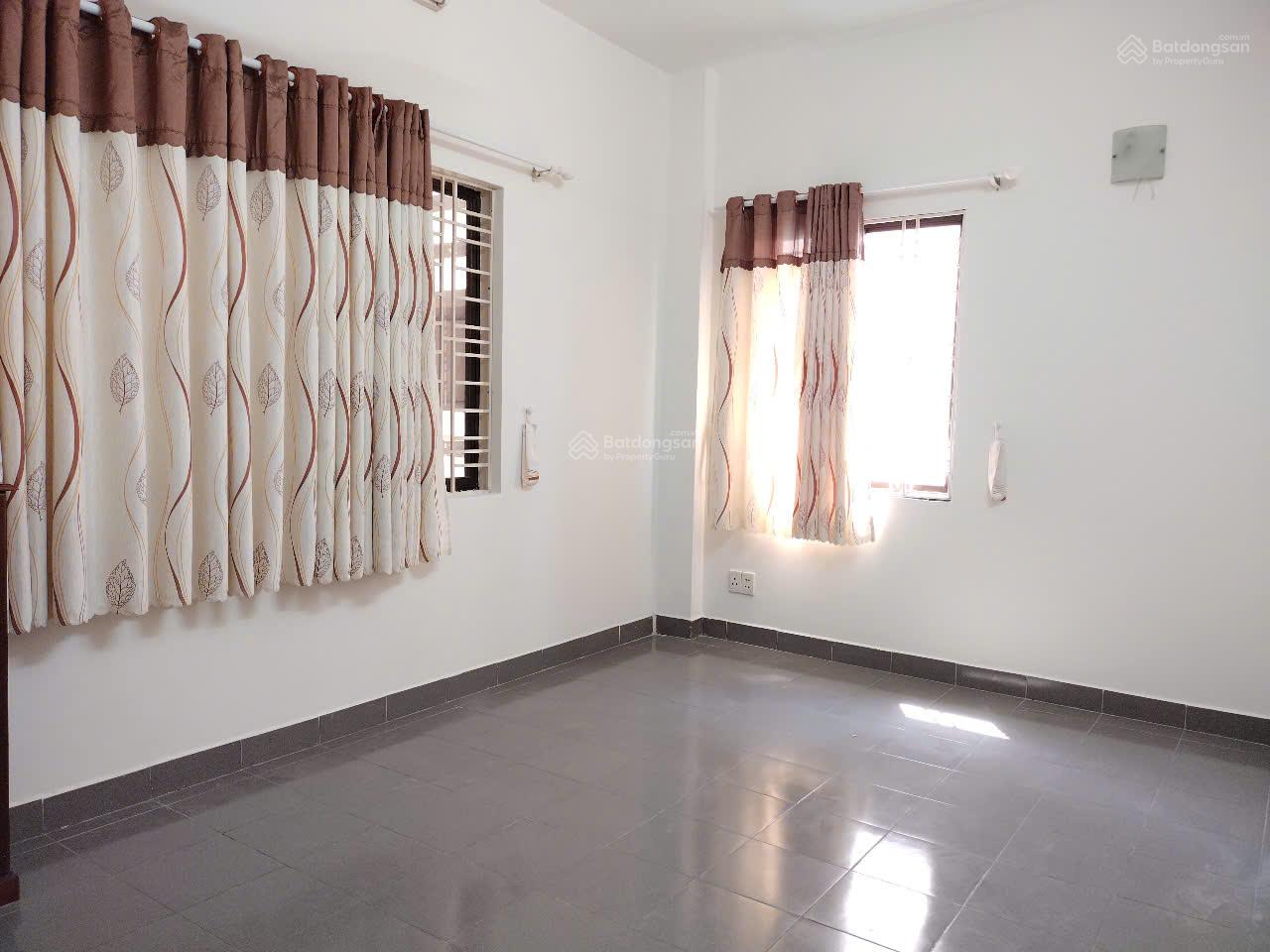 Bán gấp chung cư Him Lam Đồng Diều, P4, Q8 thang bộ lầu 1 DT 75m2, 2PN, 1WC giá bán 2.7 tỷ