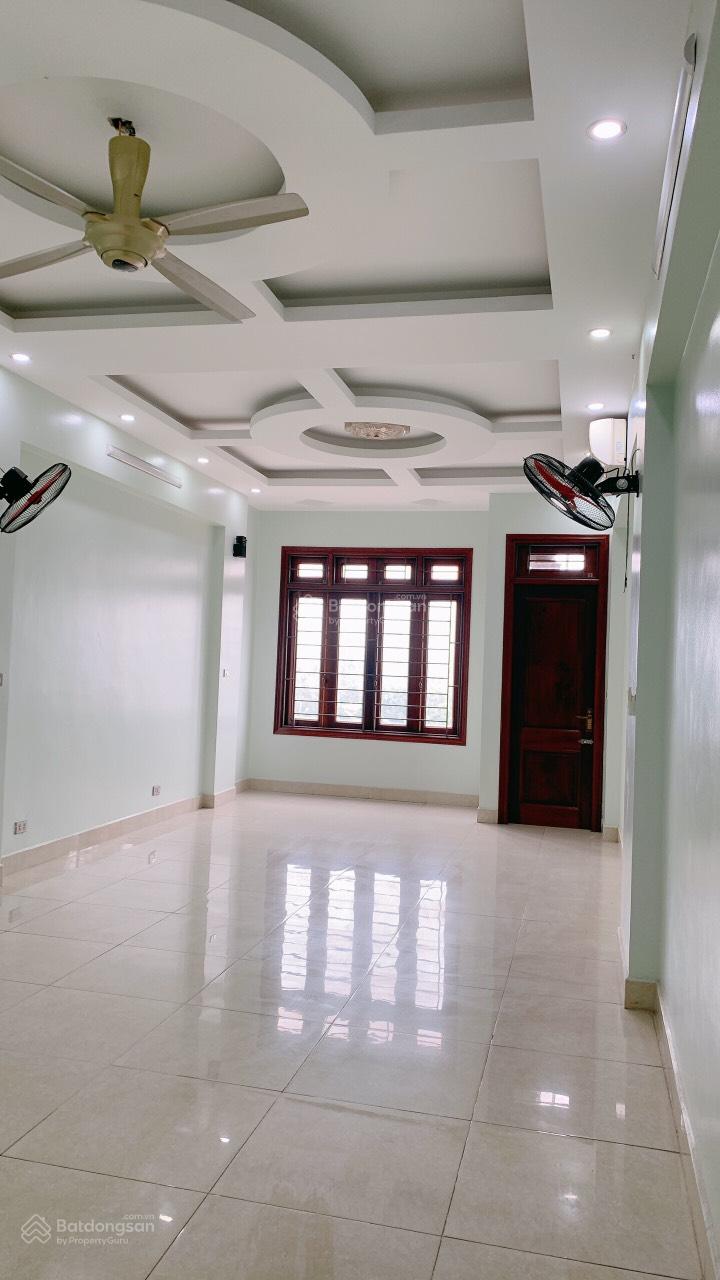 Cho thuê nhà khu phân lô Dương Nội Hà Đông, Dt 50m x 7T ô tô đỗ cửa nhà đẹp giá từ 15 - 20 triệu