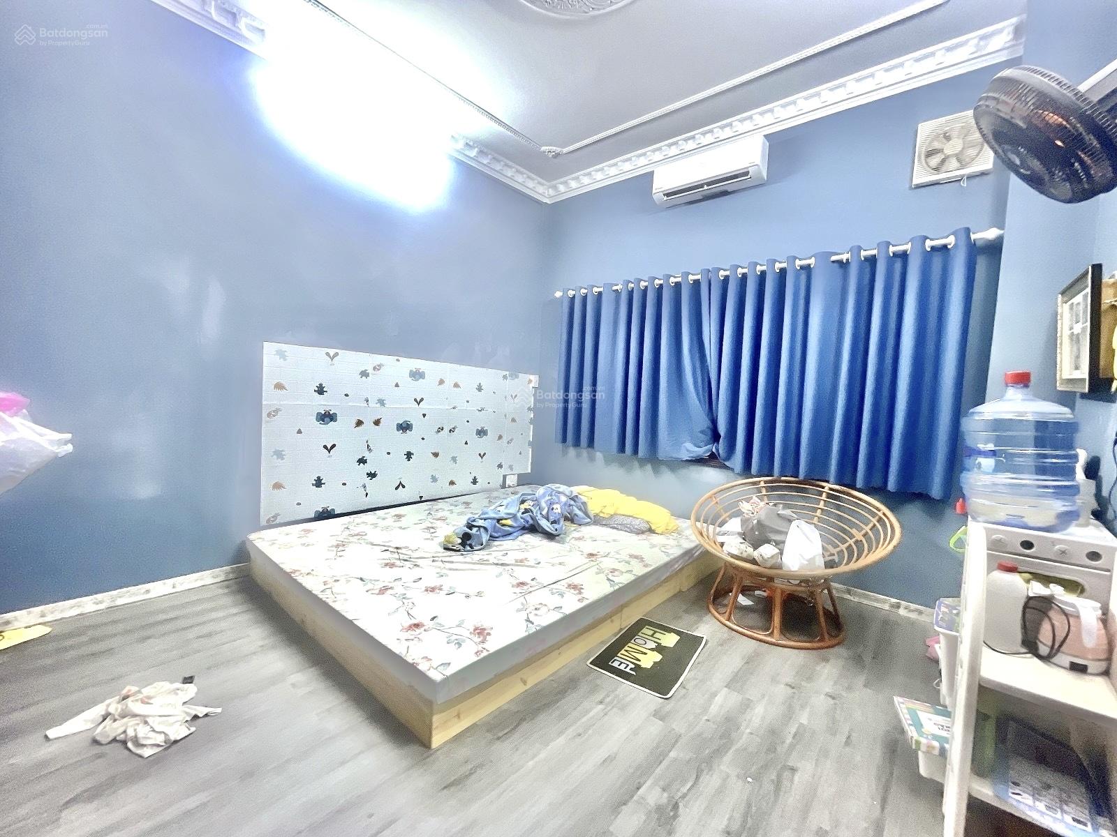Hẻm 8m ô tô tránh khu sân bay Phường 4 Tân Bình, Cộng Hoà, 6 tầng, 103m2 (4 x 25.6m) giá 18.3 tỷ.