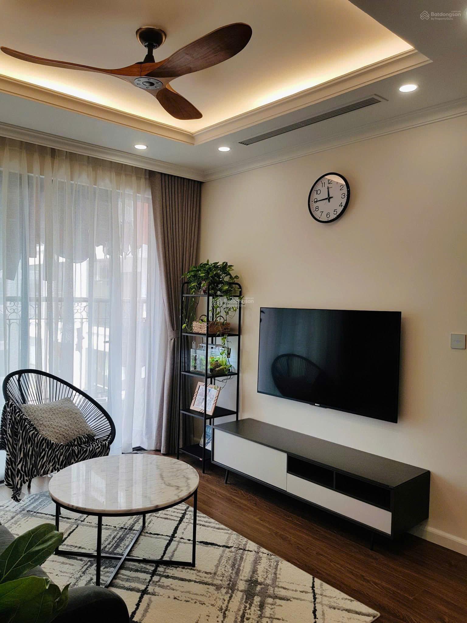 Bán căn hộ 2 ngủ, 2wc, DT 80m2 - 6.8 tỷ (full đồ + sổ) sát vườn treo SS Riverside. LH 0966 286 ***